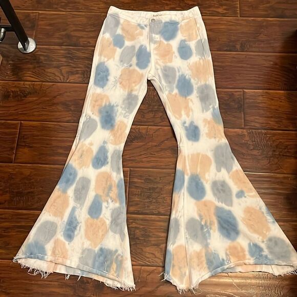 Peach Love Tie Dye Blue Tan Boho Bell Bottom 70’s Inspired Style Jeans Feminine - Picture 5 of 14